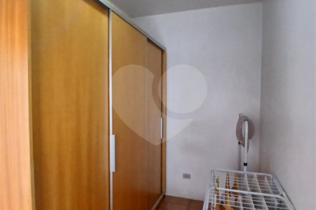 Sobrado à venda com 4 quartos, sendo 2 suítes, em Jardim Leonor, São Paulo, SP