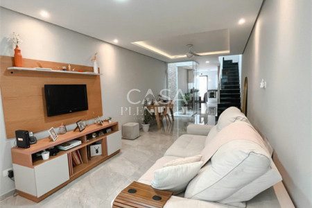 Sobrado à venda com 3 quartos, sendo 1 suíte, em Vila Arriete, São Paulo, SP