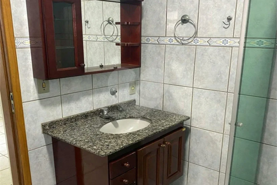 Sobrado à venda com 2 quartos, sendo 1 suíte,  no Brasilândia, São Paulo, SP