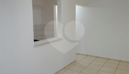 Apartamento à venda com 2 quartos em Santa Cruz, Rio de Janeiro, RJ