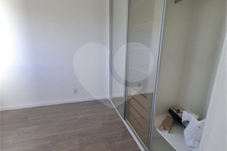 Apartamento à venda com 2 quartos, sendo 1 suíte,  em Vila Suissa, Mogi das Cruzes, SP