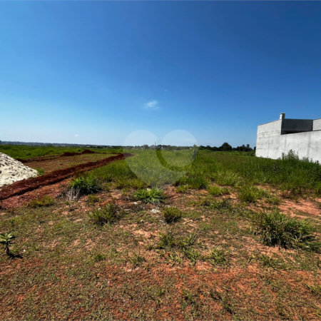 Terreno à venda com 3 quartos, sendo 1 suíte,  em Parque Itapê, Itapetininga, SP