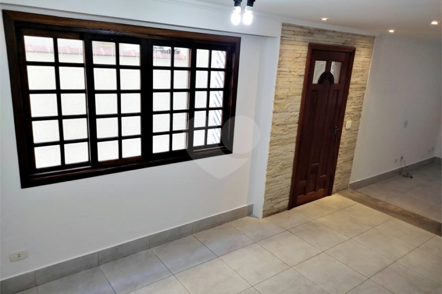 Sobrado à venda com 3 quartos, sendo 1 suíte,  em Vila Medeiros, São Paulo, SP
