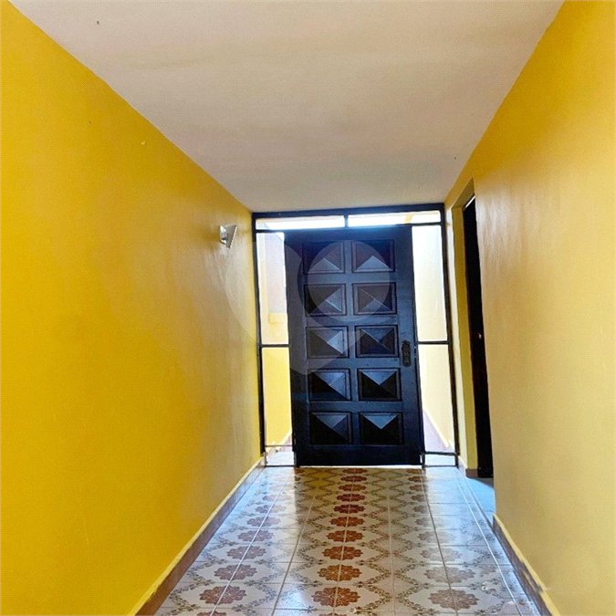 Sobrado à venda com 3 quartos em Jardim Peri, São Paulo, SP