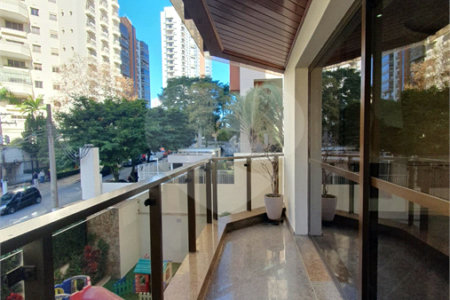 Apartamento à venda com 4 quartos, sendo 2 suítes, em Vila Gomes Cardim, São Paulo, SP