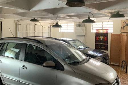 Casa à venda com 4 quartos, sendo 1 suíte, em Caxingui, São Paulo, SP