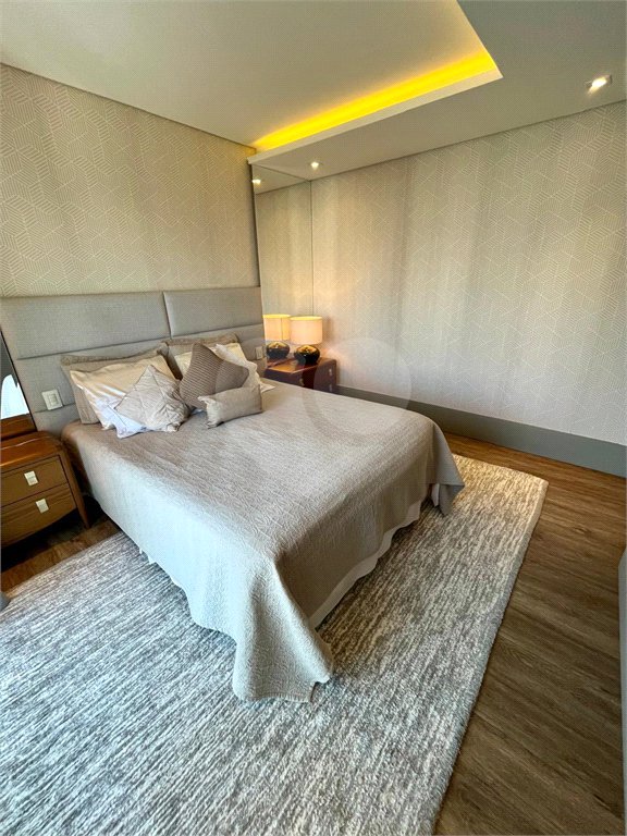 Apartamento à venda com 4 quartos, sendo 3 suítes, em Morumbi, São Paulo, SP