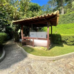 Casa à venda com 4 suítes no condomínio Quinta do Lago, Petrópolis - RJ