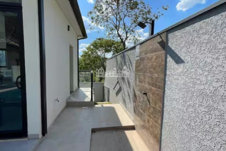 Casa à venda com 3 quartos, sendo 1 suíte,  em Jardim Brasil, Atibaia, SP