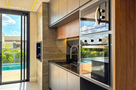 Casa à venda com 3 suítes no condomínio Jardim Vila Paradiso, Indaiatuba - SP