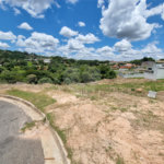 Terreno à venda no condomínio Residencial Recanto das Palmas, Vinhedo - SP