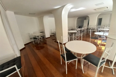 Apartamento à venda com 3 quartos, sendo 1 suíte,  em Vila Andrade, São Paulo, SP