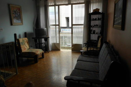 Casa à venda com 2 quartos no Centro, Serra Negra, SP