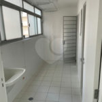Apartamento à venda com 3 quartos, sendo 1 suíte,  em Vila Caraguatá, São Paulo, SP