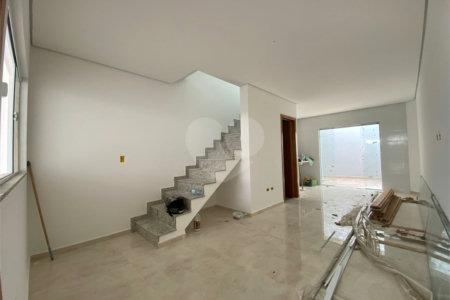 Sobrado à venda com 3 quartos, sendo 1 suíte, em Vila Medeiros, São Paulo, SP