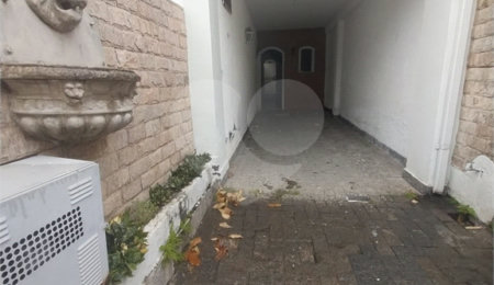 Casa à venda com 4 quartos, sendo 1 suíte, em Campo Grande, Rio de Janeiro, RJ