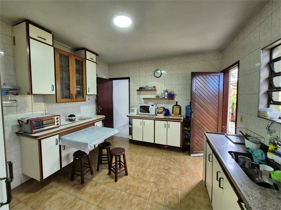 Sobrado à venda com 4 quartos em Jardim Sarah, São Paulo, SP
