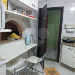 Casa à venda com 2 quartos, sendo 1 suíte, em Vila Maria de Maggi, Suzano, SP