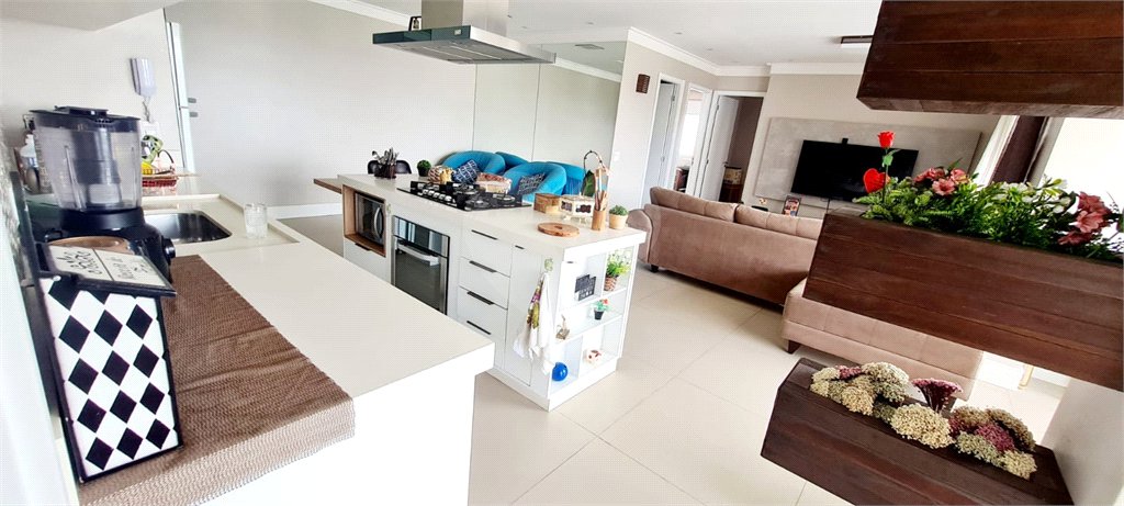 Apartamento à venda com 2 quartos, sendo 1 suíte, em Campestre, Santo André, SP