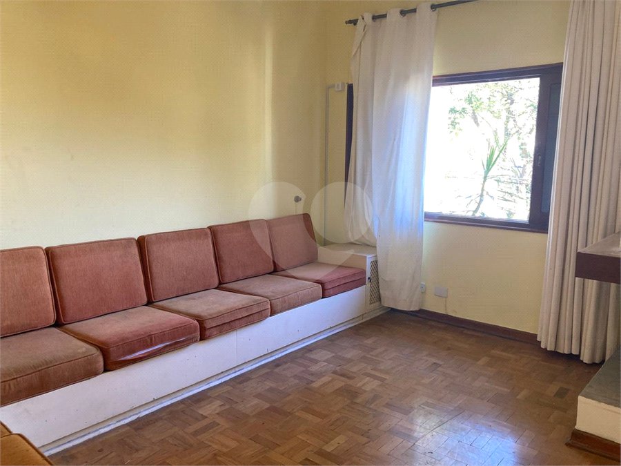 Sobrado para alugar com 4 quartos, sendo 2 suítes, em Alto da Boa Vista, São Paulo, SP