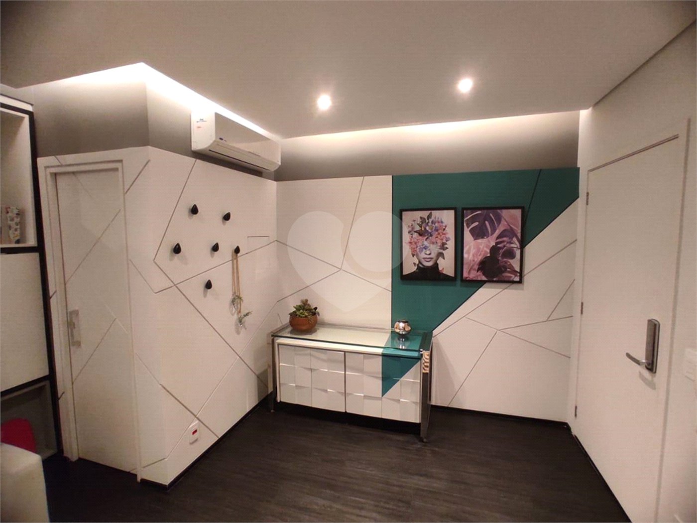 Apartamento à venda com 1 suíte em Vila Nova Conceição, São Paulo, SP