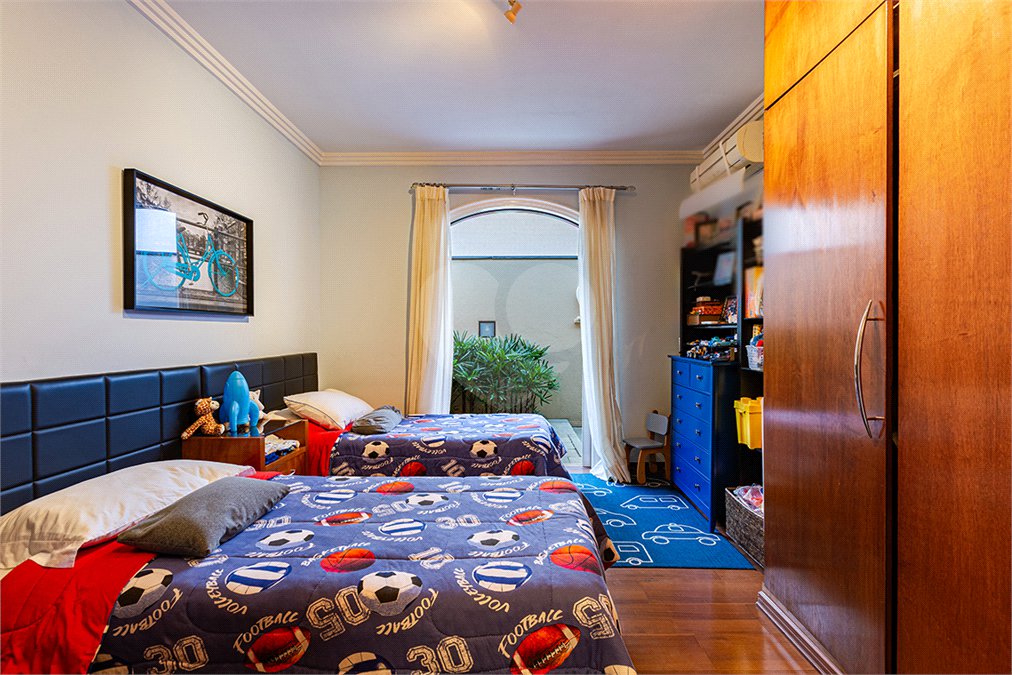 Casa Térrea à venda com 3 quartos, sendo 1 suíte, em Alto de Pinheiros, São Paulo, SP