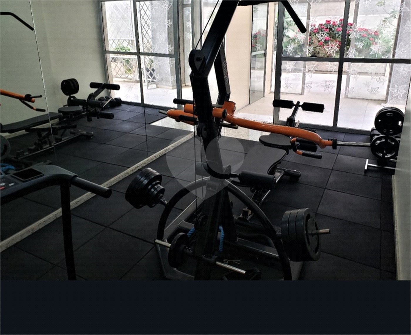 Apartamento à venda com 3 quartos, sendo 1 suíte,  em Jardim América, São Paulo, SP