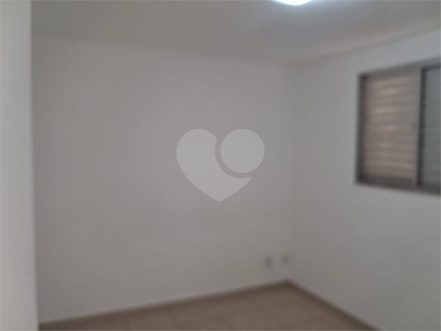 Apartamento à venda com 2 quartos em Distrito Industrial Miguel Abdelnur, São Carlos, SP