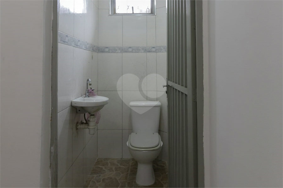Sobrado à venda com 3 quartos, sendo 1 suíte, em Tremembé, São Paulo, SP