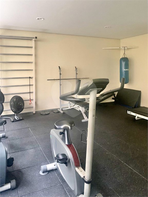 Apartamento à venda com 2 quartos, sendo 1 suíte,  em Real Parque, São Paulo, SP