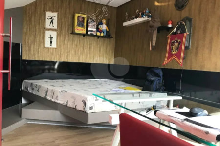 Cobertura à venda com 3 quartos, sendo 1 suíte,  em Vila Andrade, São Paulo, SP