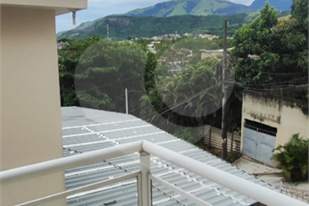 Casa à venda com 2 quartos no condomínio Village Texeira Campos, Rio de Janeiro - RJ