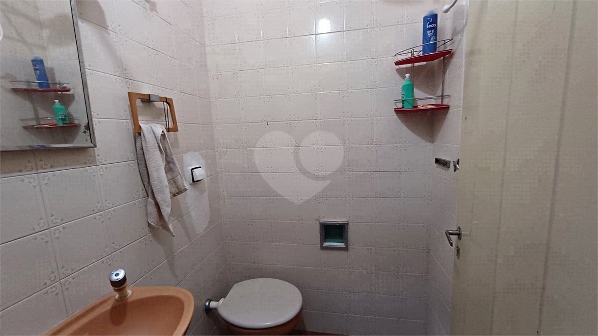 Casa à venda com 3 quartos, sendo 2 suítes,  em Vila Boaçava, São Paulo, SP