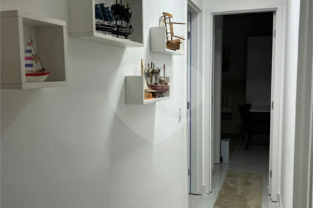 Apartamento à venda com 2 quartos, sendo 1 suíte, no Centro, Mongaguá, SP