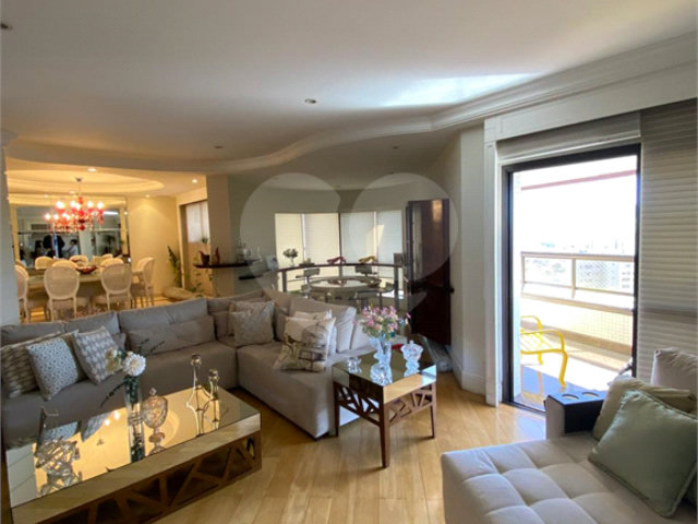 Apartamento à venda com 4 quartos, sendo 3 suítes,  em Santana, São Paulo, SP