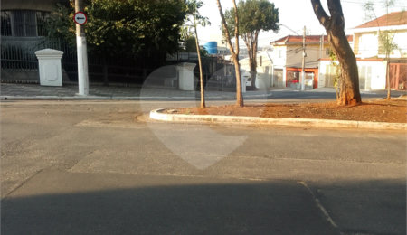 Casa à venda com 4 quartos, sendo 2 suítes,  em Vila Maria Alta, São Paulo, SP