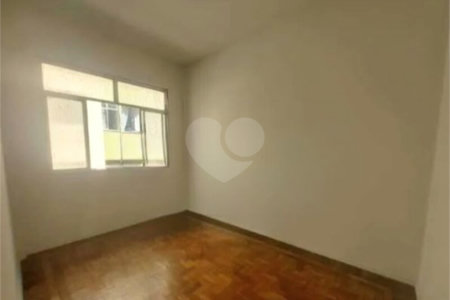 Apartamento à venda com 2 quartos no Centro, Rio de Janeiro, RJ