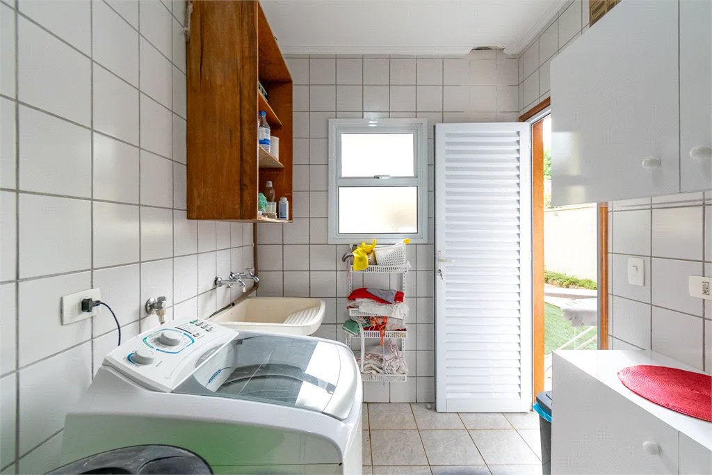 Casa à venda com 3 quartos, sendo 1 suíte,  em Vila Cordeiro, São Paulo, SP