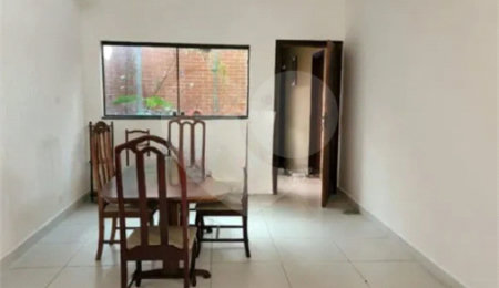 Casa à venda com 4 quartos, sendo 2 suítes,  em Vila São Geraldo, São Paulo, SP