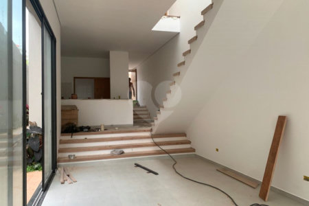 Casa à venda com 3 suítes em Loteamento Loanda, Atibaia, SP