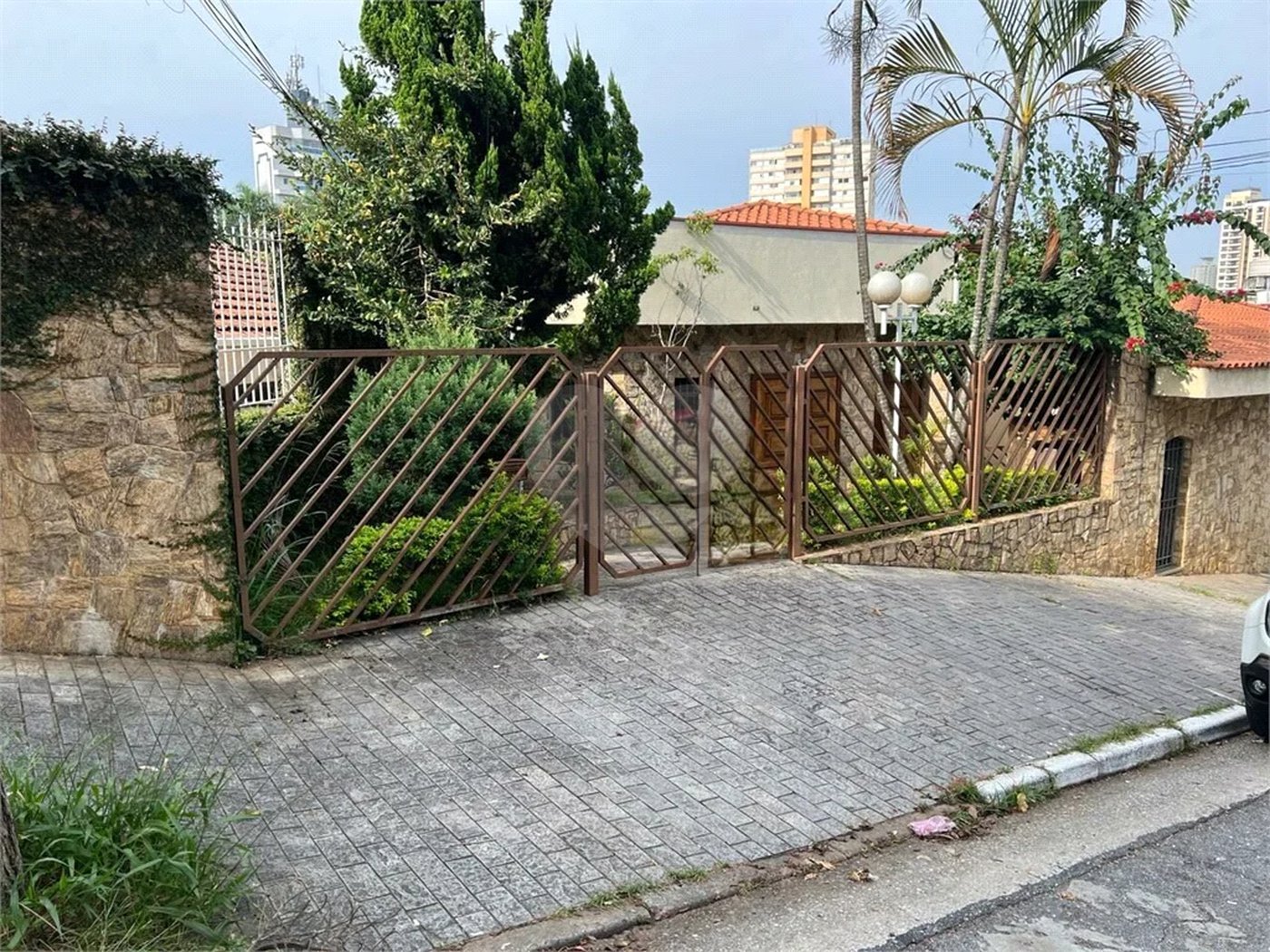 Casa à venda com 3 quartos em Água Fria, São Paulo, SP