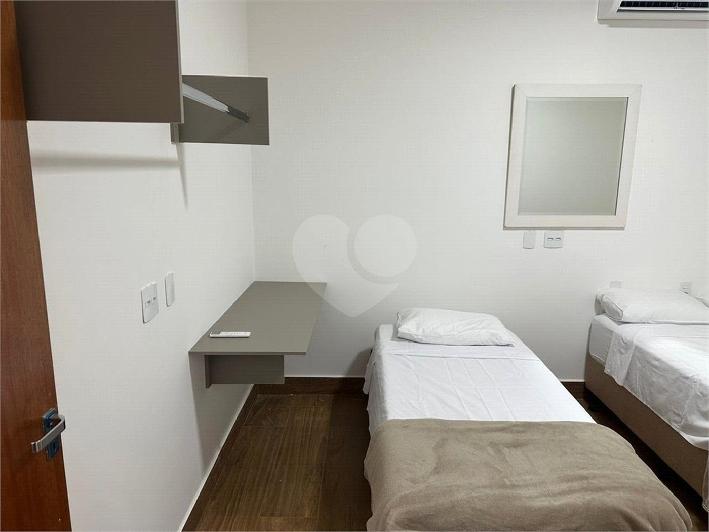 Casa à venda com 2 quartos, sendo 1 suíte, no condomínio Residencia Valencia - Ilha Turia, Ribeirão Preto - SP