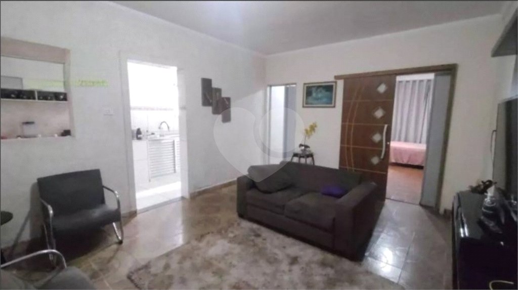 Casa à venda com 2 quartos, sendo 1 suíte, em Cidade Edson, Suzano, SP