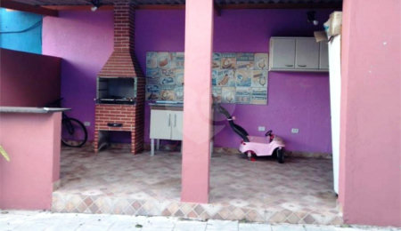 Sobrado à venda com 4 quartos, sendo 1 suíte,  em Tremembé, São Paulo, SP