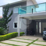 Casa à venda com 4 quartos, sendo 2 suítes, no condomínio Marinas, Bom Jesus dos Perdões - SP