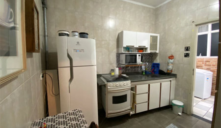 Sobrado à venda com 5 quartos, sendo 1 suíte,  em Cidade Vargas, São Paulo, SP