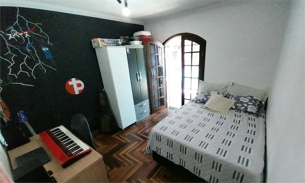 Sobrado à venda com 4 quartos, sendo 1 suíte,  em Vila Prel, São Paulo, SP