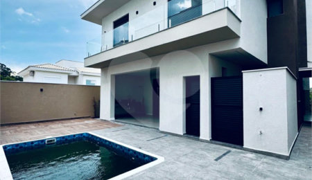 Casa à venda com 3 suítes no condomínio Belvedere I, Votorantim - SP