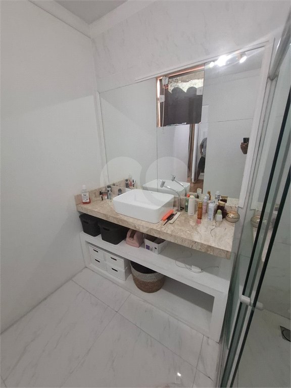 Casa à venda ou para alugar com 2 quartos, sendo 1 suíte, no condomínio Sem Nome Estrada Guandu do Sapê 1444, Rio de Janeiro - RJ