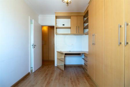 Apartamento à venda com 4 quartos, sendo 3 suítes, em Brooklin Paulista, São Paulo, SP